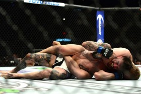 Gunnar Nelson sigrar Brandon Thatch